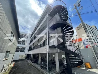 宝持ホワイトハイツ【3階】の外観