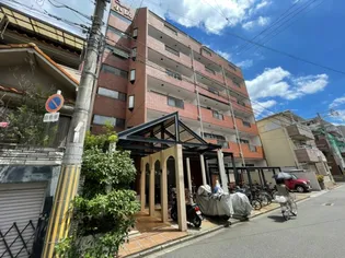 クオリティ小阪【4階】の外観