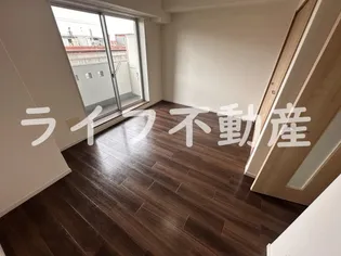 グッドライフ岩田【4階】の居間