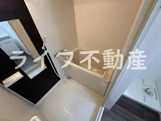 グッドライフ岩田【4階】の風呂