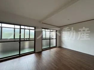 リーヴァ東花園【2階】の外観