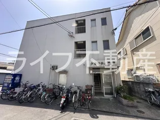 クオリティ俊徳【2階】の外観