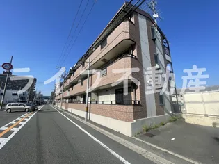 アデレード長田【1階】の外観