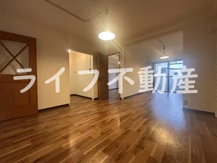 石賀ハイム【3階】の外観