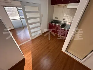 メゾン大今里【5階】の外観