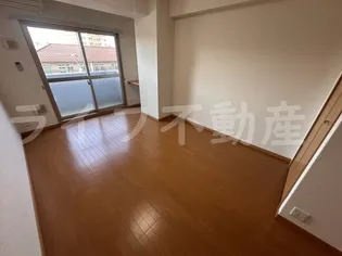 ウィステリア【3階】の外観