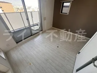 オズレジデンス布施柳通【5階】の外観