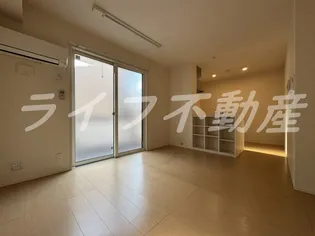 グランドール【1階】の外観