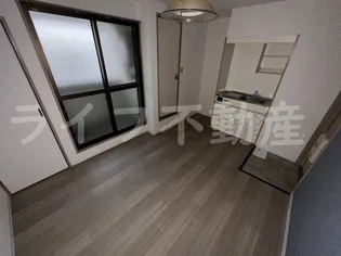 永和センチュリーハイツ【3階】の外観