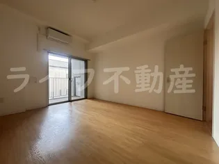 トレス・アコルデ【4階】の外観