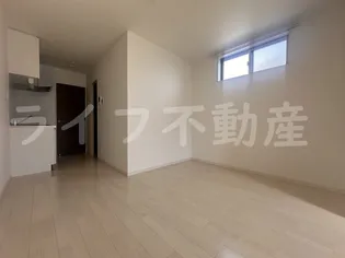 F MIRAI LEPUS【3階】の外観