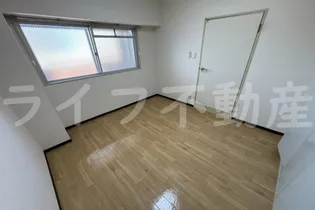 サンメゾン【5階】の外観