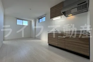 ジャカルタ519【1階】の外観