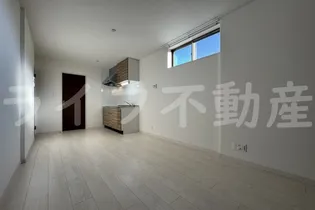 ジャカルタ519【3階】の外観