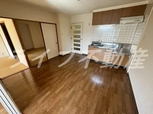 アルブル【4階】の外観