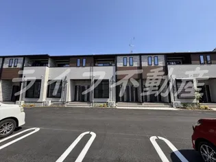 パーク ヴィラ【1階】の外観