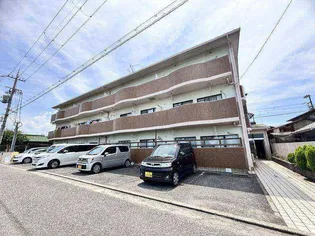 グリーンヒル草部【3階】の外観