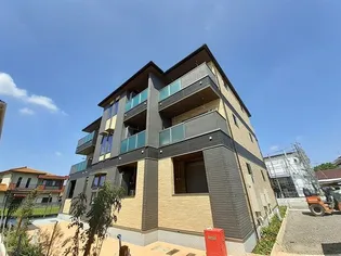 ラ ルーチェ Yの画像