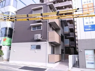 ベルフルールtaka【1階】の外観