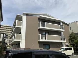 アージュの画像