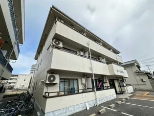 コーポ川内Ⅱ【3階】の外観