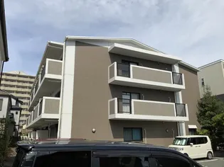 アージュの画像