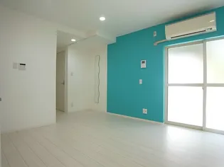 JS小山町【1階】の居間