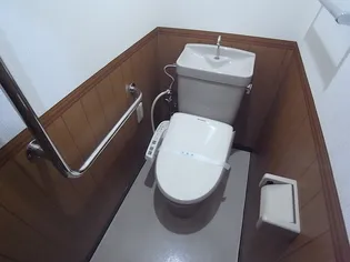 ガーネット森北町【1階】の内装