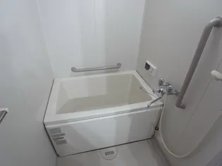 ガーネット森北町【3階】の風呂