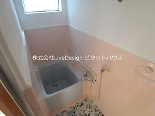 ニュー諏訪山マンション【1階】の風呂