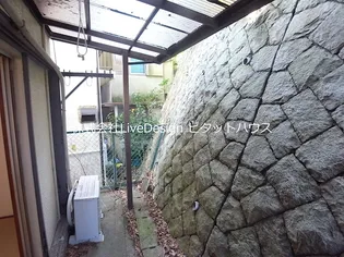 ニュー諏訪山マンション【1階】の内装