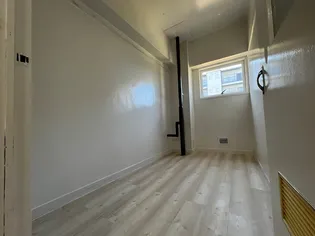 ドミールサニー緑町3号棟【4階】の内装