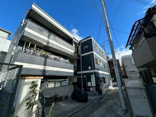 マンションモルフェ【3階】の外観