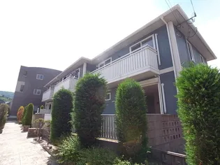 ルピナスコートA棟【1階】の外観