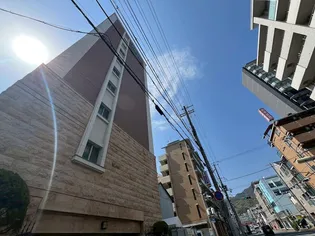 プレサンス三宮東アルバーナ【5階】の外観