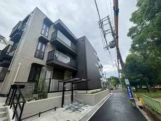 エルフォルク新神戸【3階】の外観