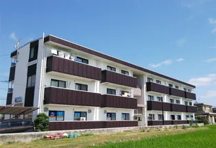 パインコートの画像