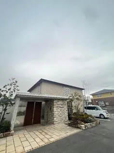 シャーメゾン ミリアン【1階】の外観