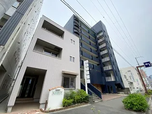 ラ ペール【2階】の外観