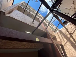 アモーレ二階町【3階】の外観