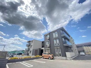 ヴィラ ルーチェ【3階】の外観