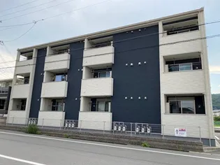 ニューシャルマンアイの画像