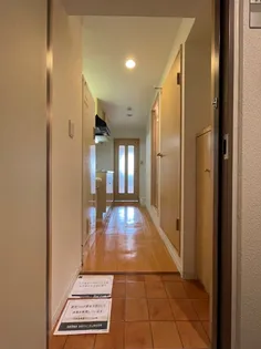 グランパシフィック十三【1階】の玄関