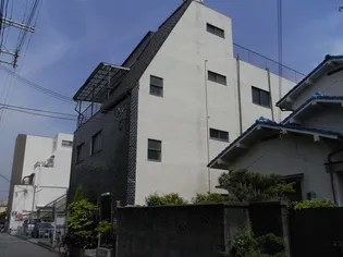 寿マンション【1階】の外観