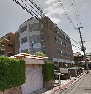 ファミリーハイツ岡町の画像