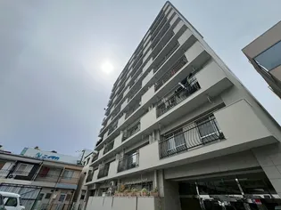 ハイツ東興【1階】の外観