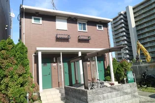 プラムフラッツ【2階】の外観