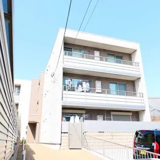 メゾン・スクエアヒルズ【3階】の外観