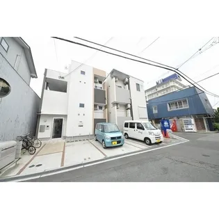 蛍池ヒルズ リン【1階】の外観