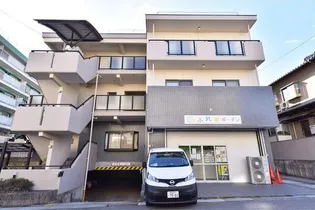 メゾンカースクの画像